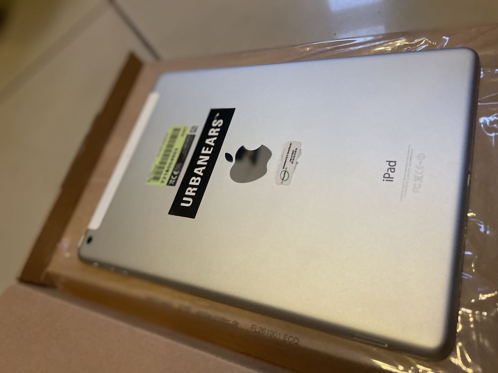 Apple iPad air 9.7” 32gb MODEL A1475 lte sim bialy 95% bateria