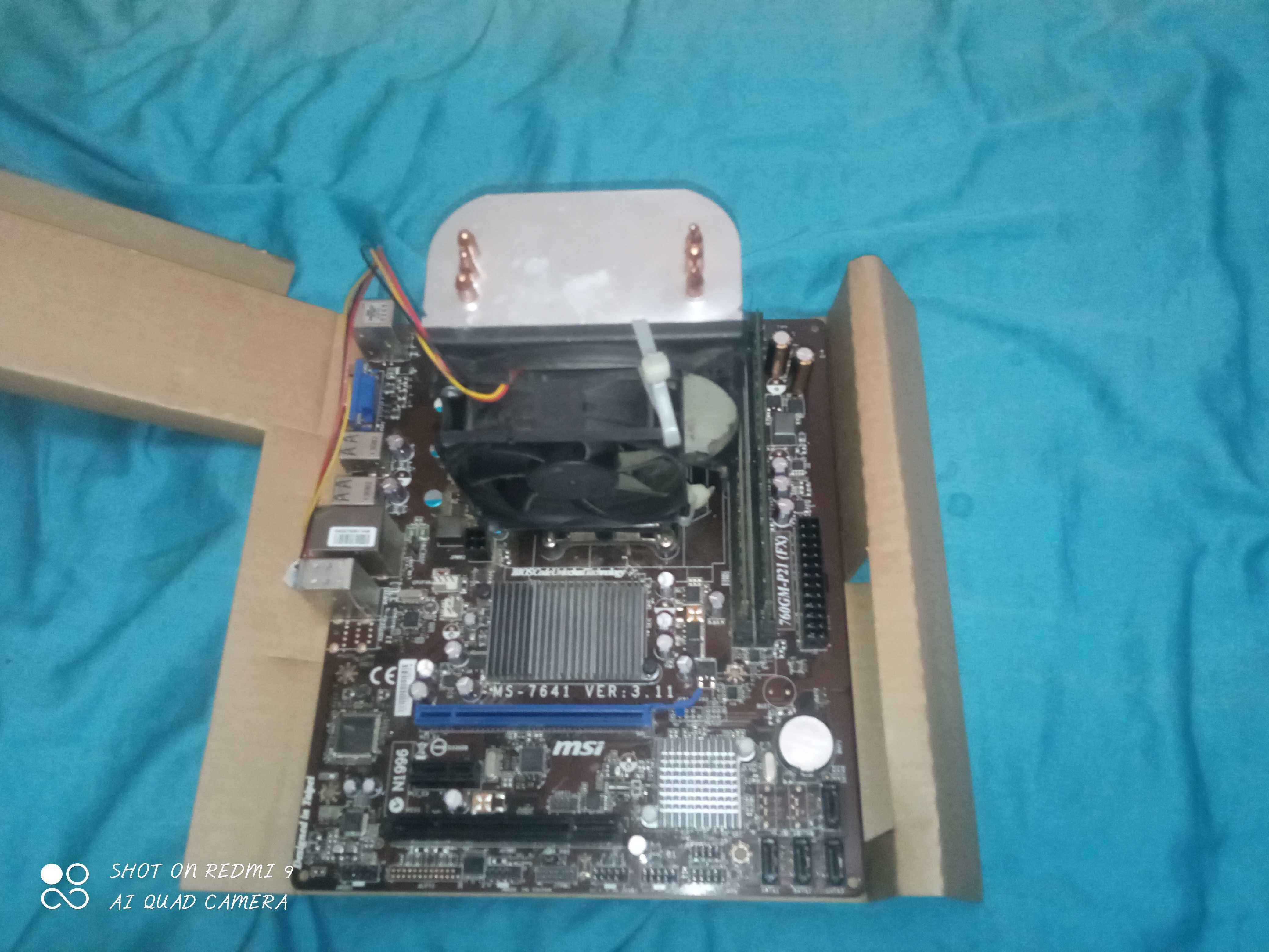 Комплект fx-4300,msi 760gm-p21,16 gb ddr3 пташки з різними частотами