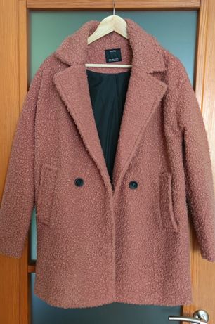 Пальто букле Bershka (Испания), размер S