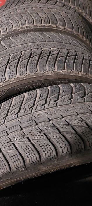 Opony Nokian WR SUV 3 235/60/18 4szt. 5mm.