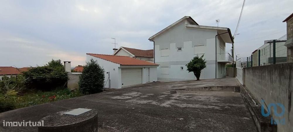 Casa / Villa T4 em Castelo do Neiva de 250,00 m2