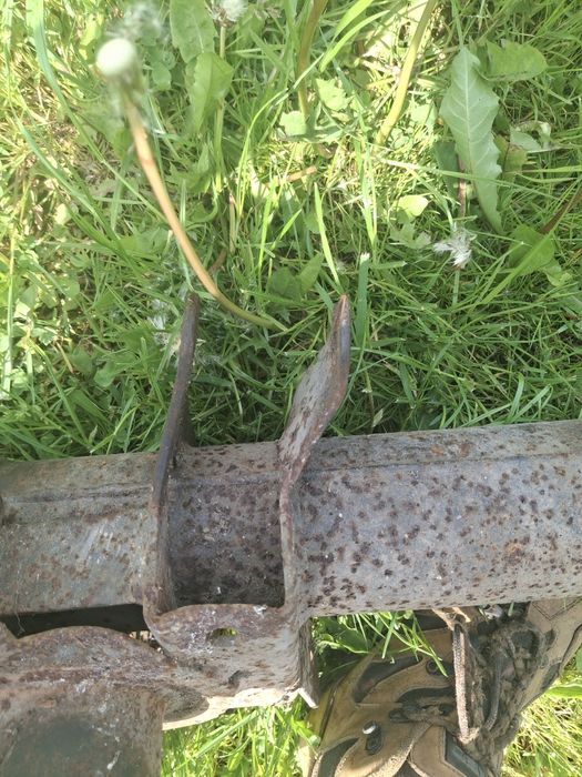 Pochwa obudowa mostu przód Nissan patrol gr Y60