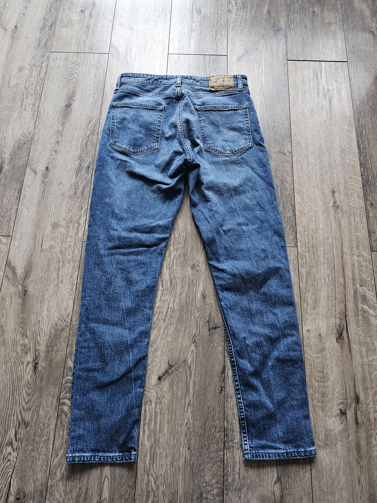 Spodnie, jeansy rozmiar w32 firma Pull&Bear