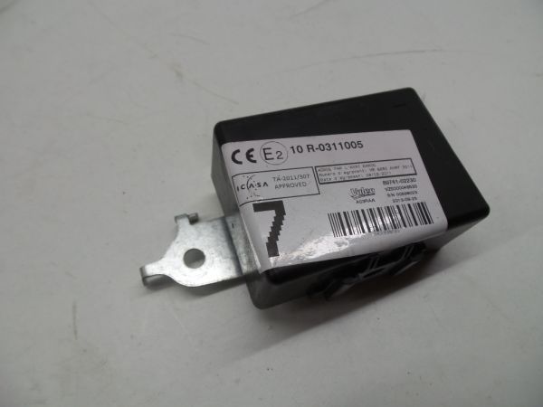 Centralina do fecho central TOYOTA Auris Hatchback (_E18_)