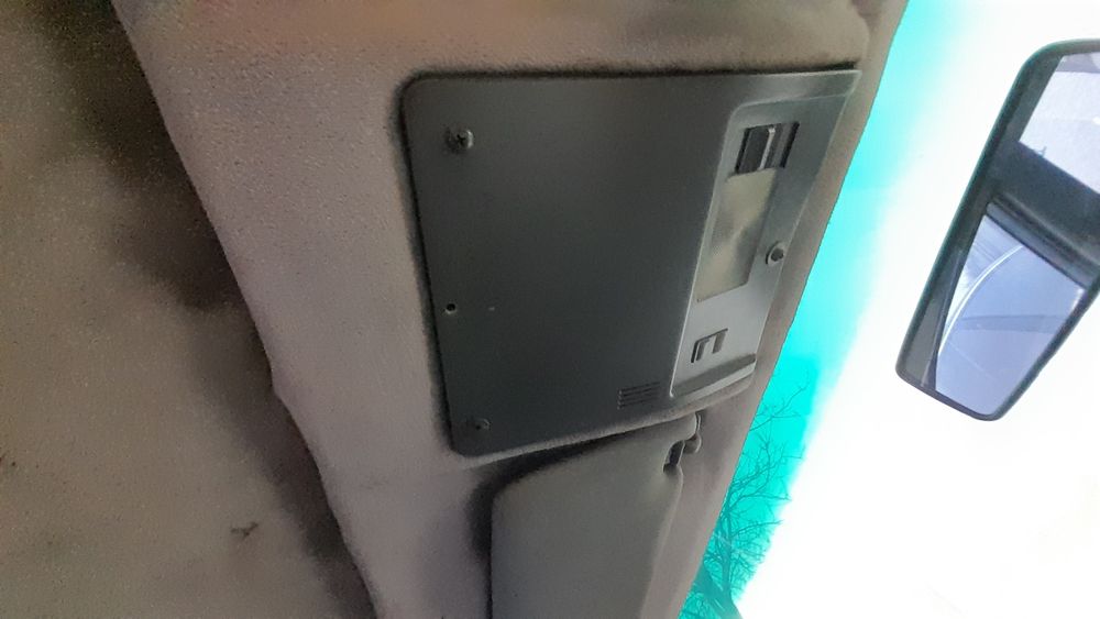 Подушка двигуна 2.8 ауді 100 с4