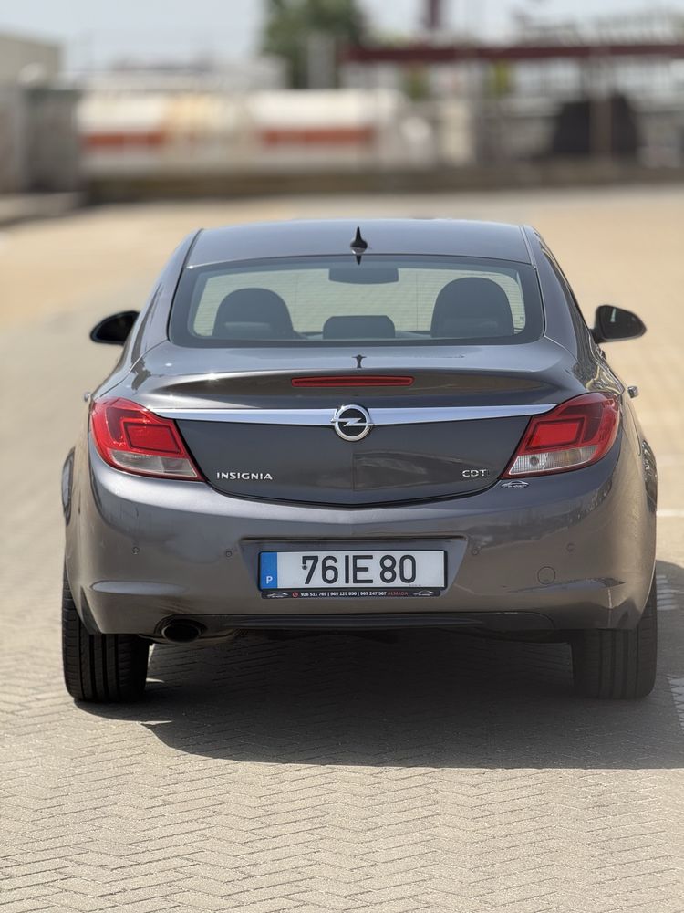Opel Insignia 2.0CDTI / 2009 / COM GARANTIA