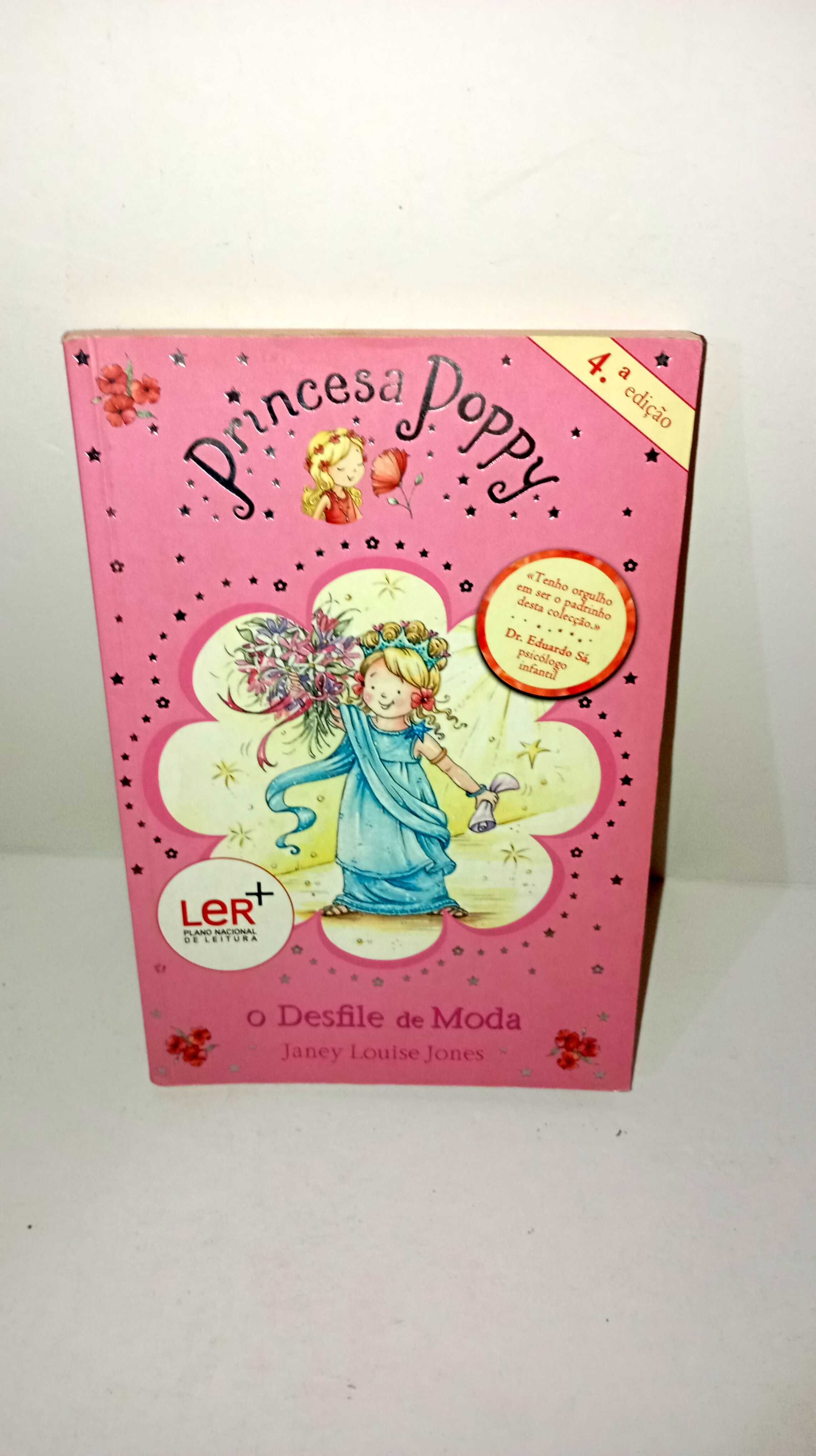 O Desfile de Moda - Princesa Poppy