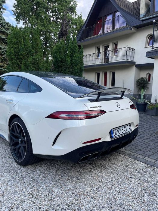 Mercedes AMG GT63