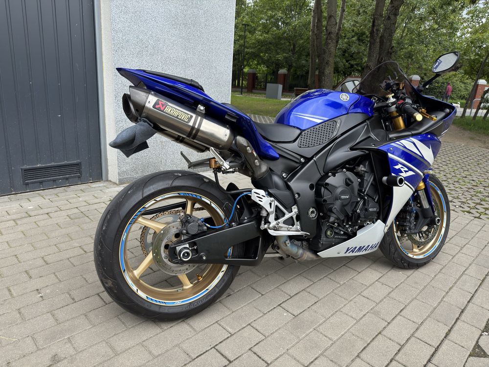 YAMAHA R1 RN22 1000 #Gsxr #cbr # zx10r