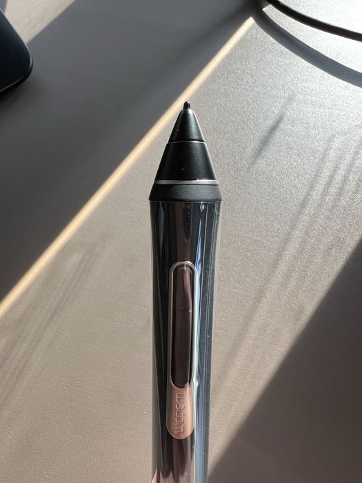 Монітор-планшет Wacom Cintiq 16 FHD