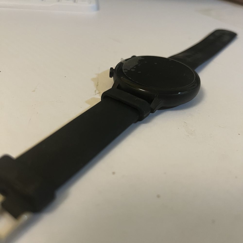 Szwajcarski smartwatch