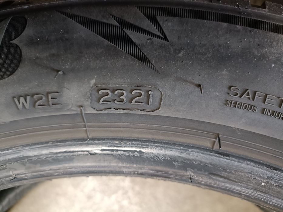 Opona zimowa Bridgestone Blizzak LM005 205/55R17 95V