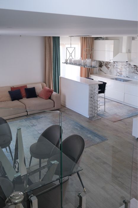 Продаж котеджу в км “Villa Italia”, Новий двір