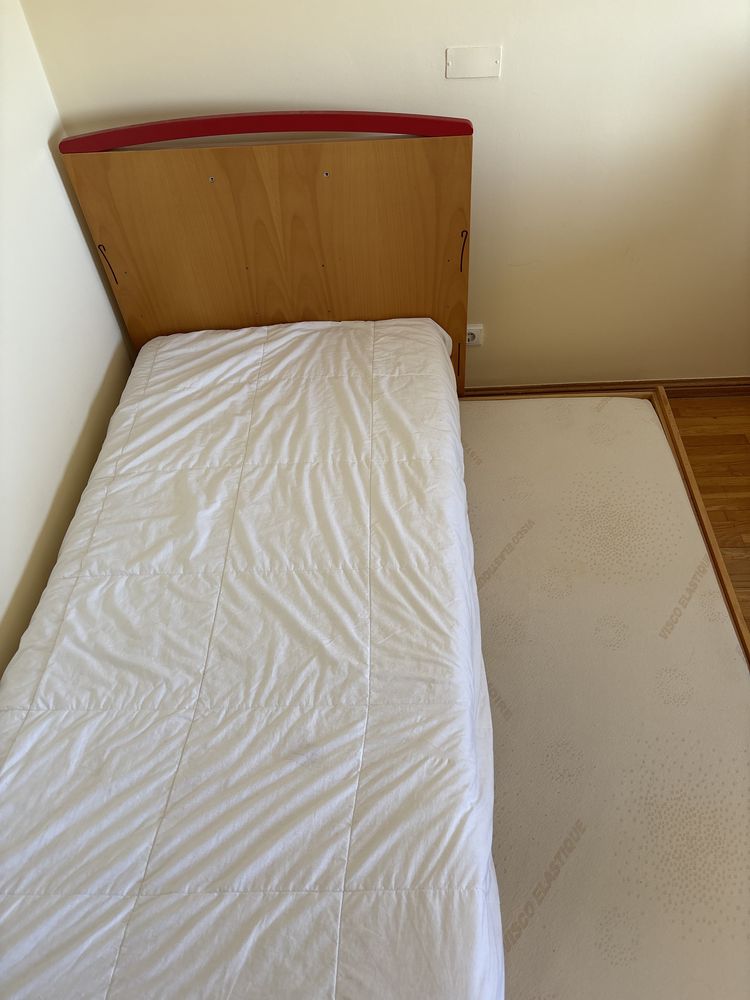 Cama dupla em bom estado Bebecomfort