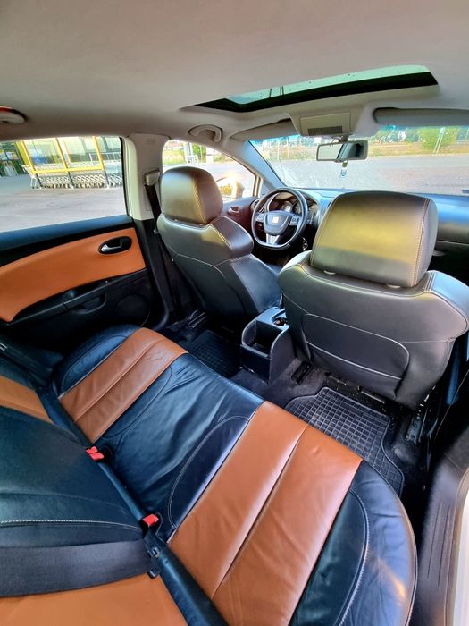 Seat Leon FR 230KM skóry
Szyberdach . Doinwestowany!


2