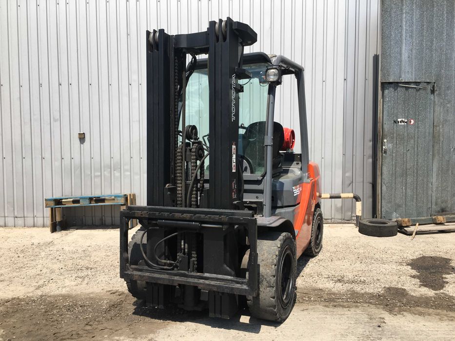 Навантажувач БВ , TOYOTA , ГАЗ , 3,5т , подъём 4,3м, 2018г.