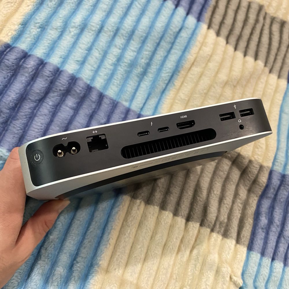 Apple Mac Mini 2020 A2348 (M1\8\256)