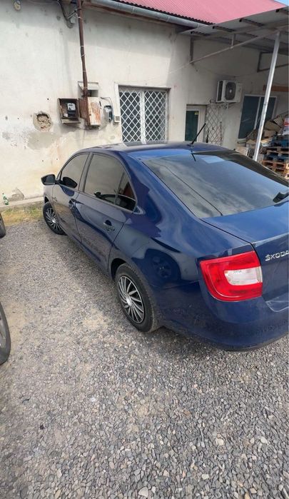 Продам шкоду рапід після не великої пожежі