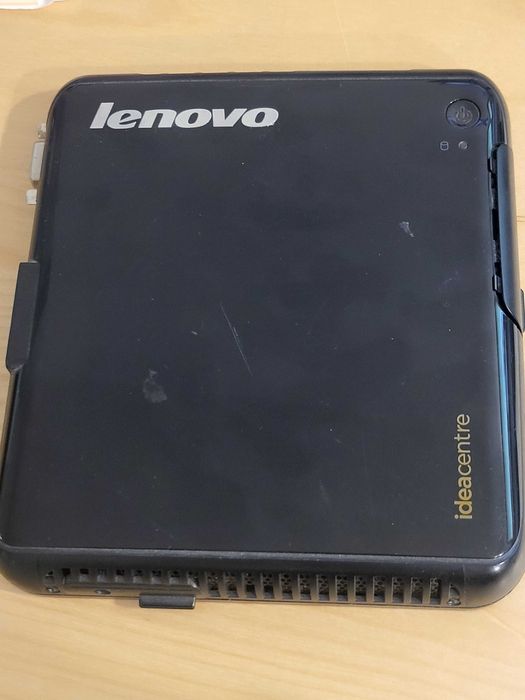 Lenovo Nettop IdeaCentre Q150