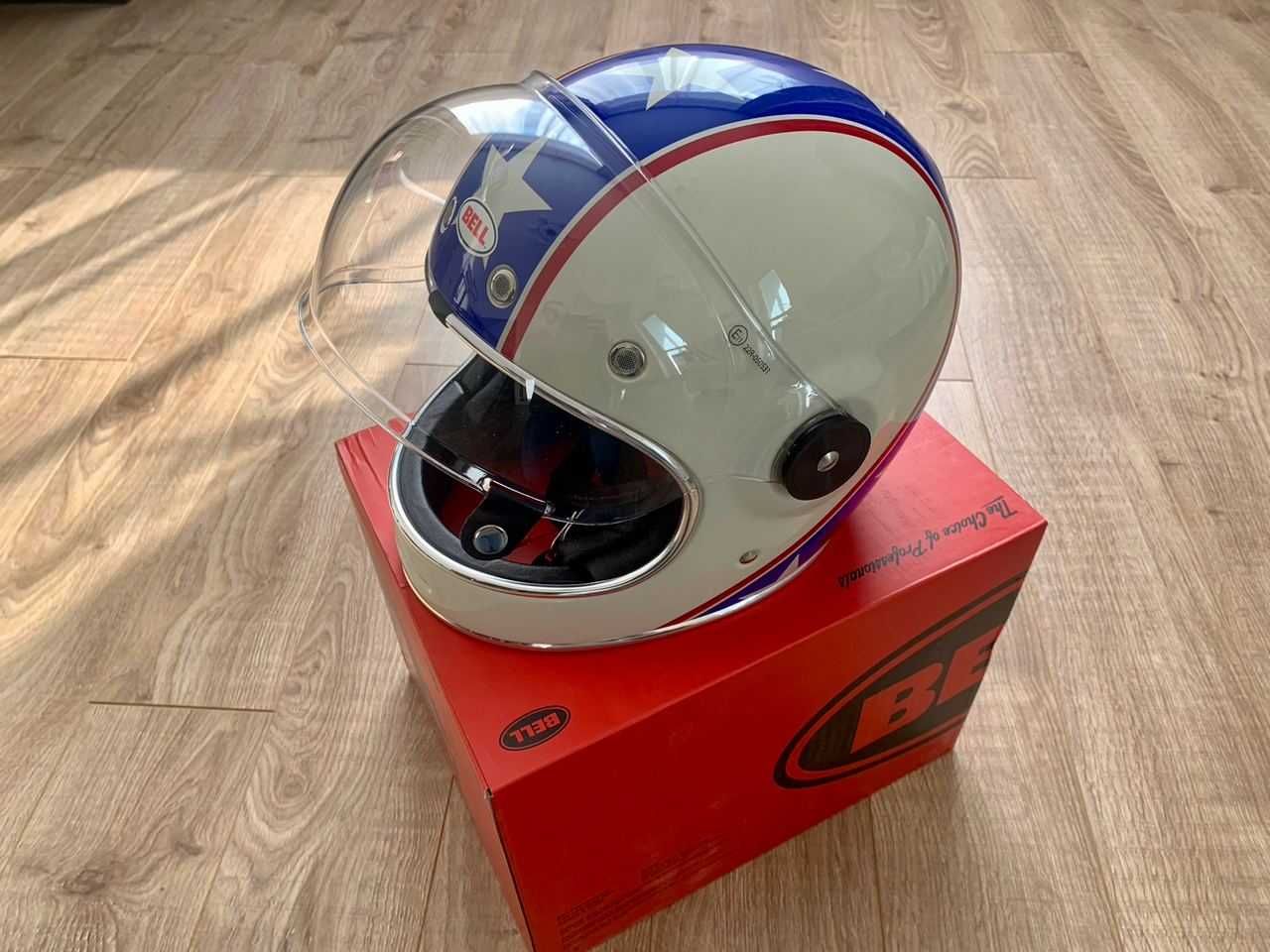 Мотошолом Bell Bullitt Chemical Candy Helmet