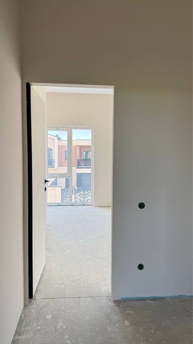 Продаж таунхаусу з каміном | New Village | Закрита територія