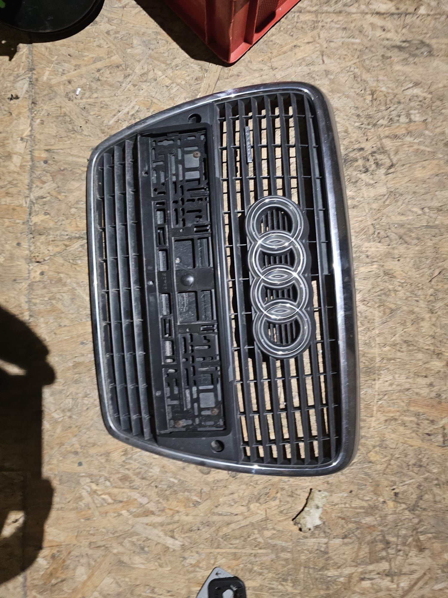 Grill audi a6 c6 pdc