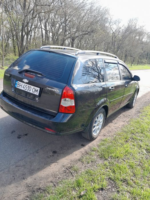 Автомобіль Chevrolet Lacetti