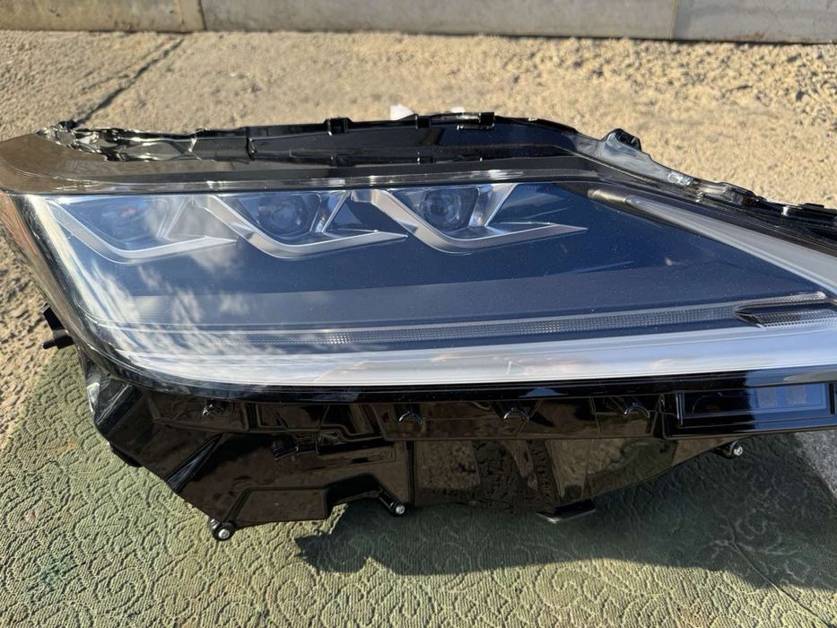 Фара Lexus RX 2019-2022 3-Led