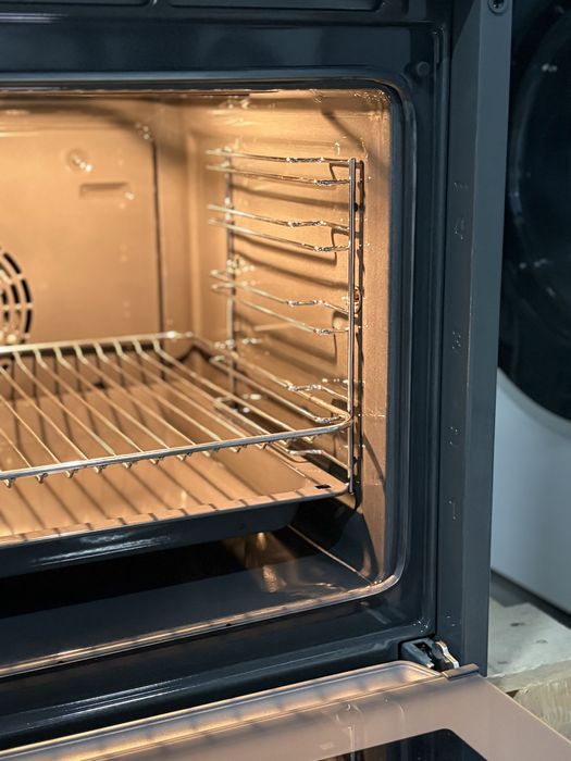 Комплект Siemens: керамічна варильна поверхня + духовка HE517ABS0