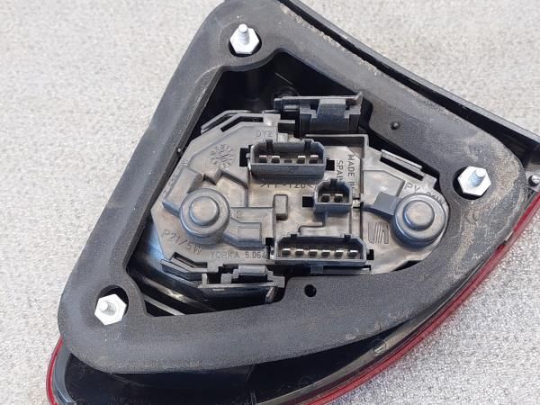 Farolim esquerdo SEAT Leon (1M1)