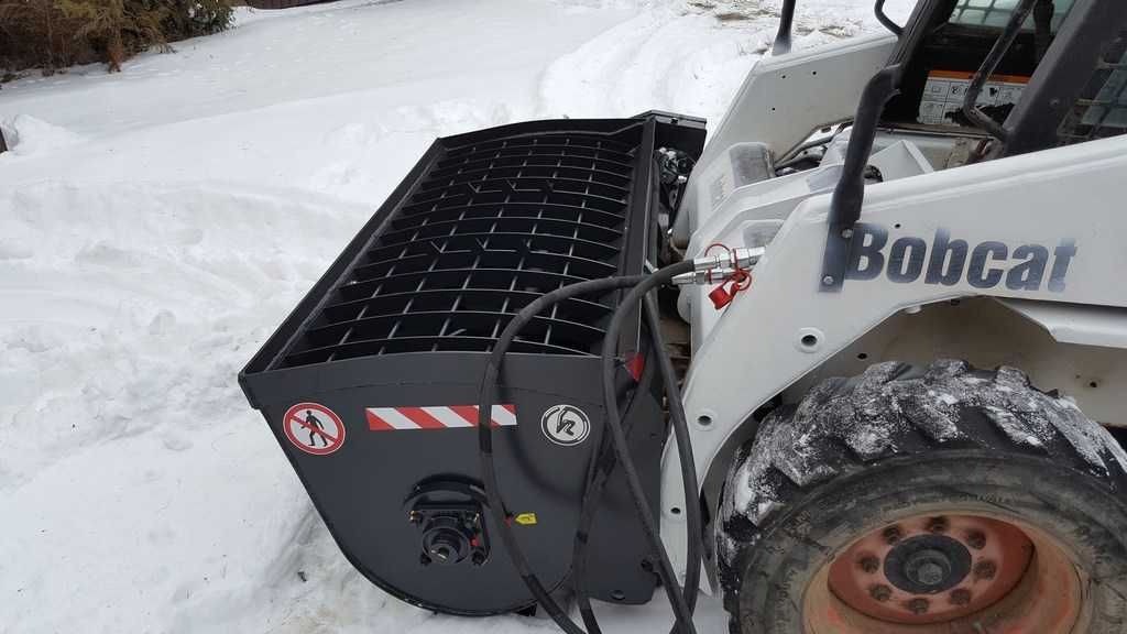 Mieszalnik do betonu KOVACO ML300 Bobcat Cat Case