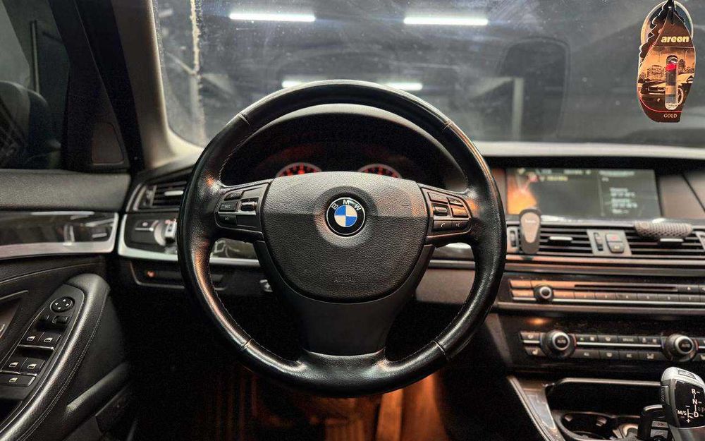BMW 535 2012 року
