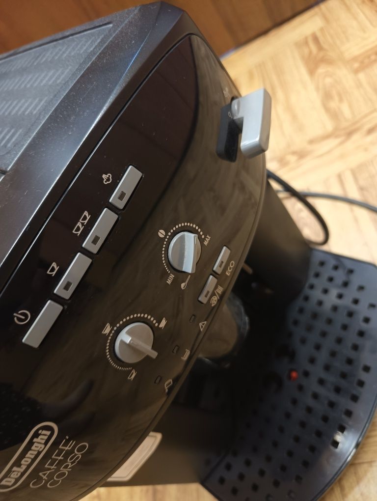 Ekspres De'Longhi Caffe Corso ESAM 2600 używany