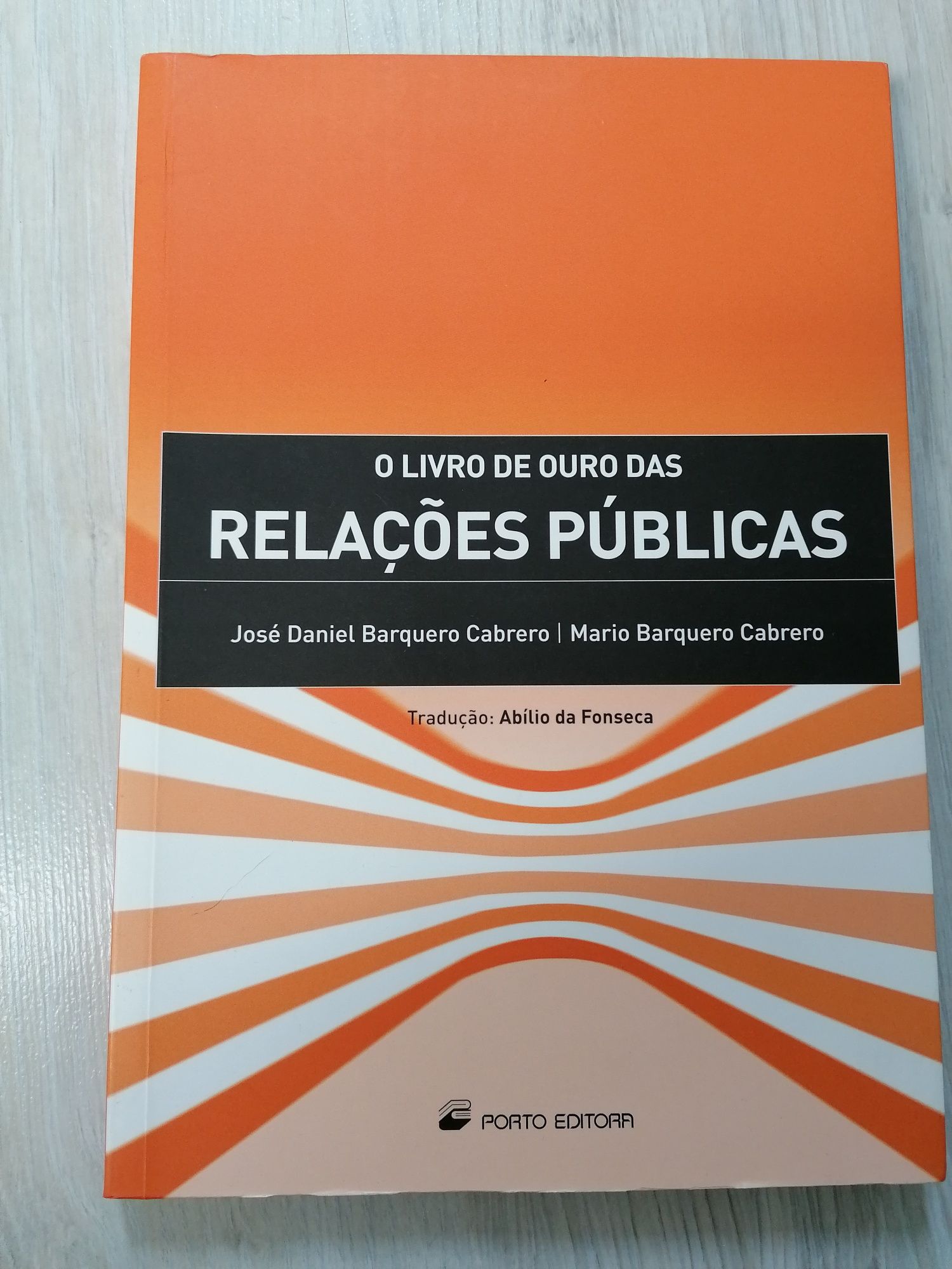 O livro de ouro das relações públicas