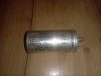 Kondensator do lampowca 100+50+50uF -350/385V