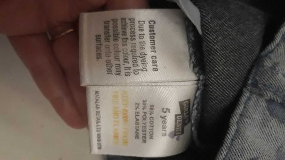 Продам джинси на дівчинку