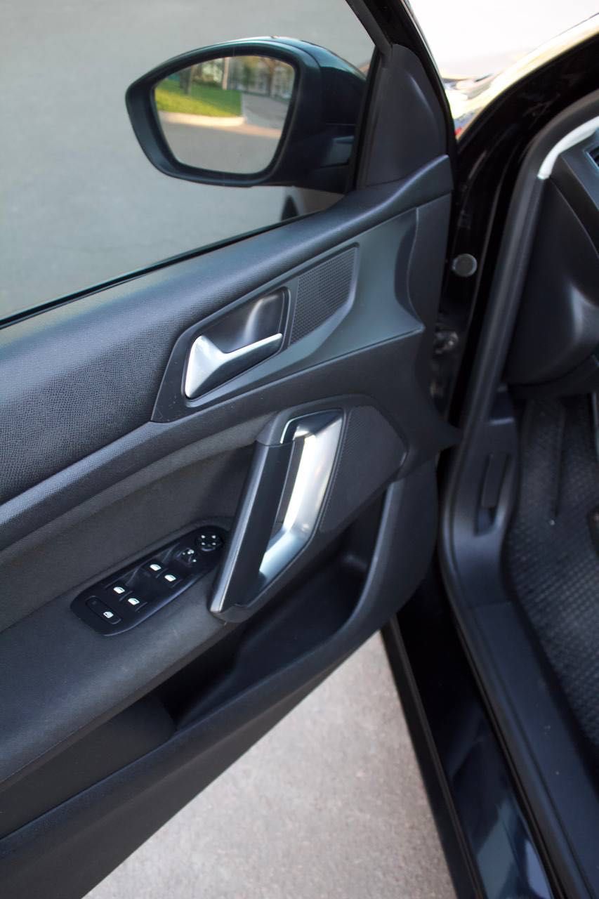 Peugeot 308 2016 1,6 дизель