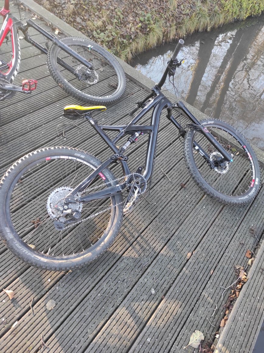 Specialized Enduro Comp