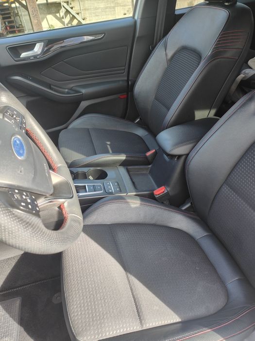 Ford Focus SW 1.0 EcoBoost ST-Line