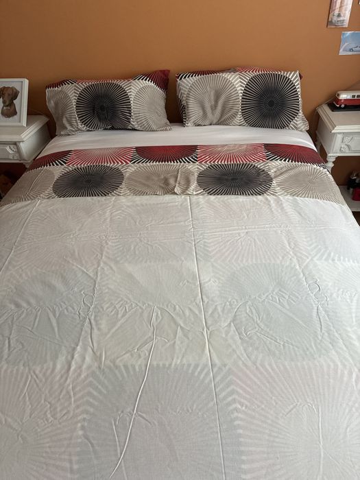 Capa de edredao de casal com duas fases