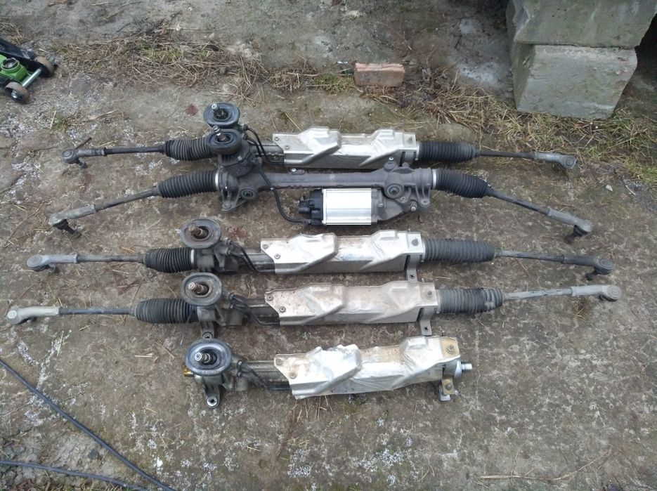 Рульові рейки на пассат б7 США,запчастини запчасті розборка 561423051M