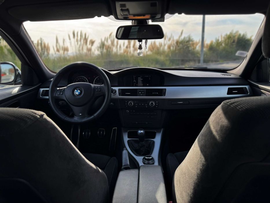 BMW E91 320D Touring Pack M