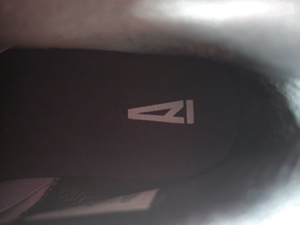 Jordan 4 a maniere