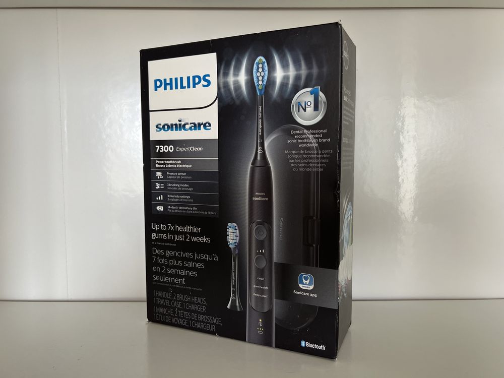 Електрична зубна щітка PHILIPS Sonicare ExpertClean 7300 HX9610/17