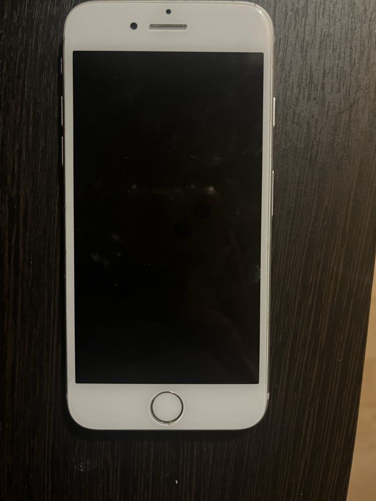 Iphone 8 б/у, акб 100%