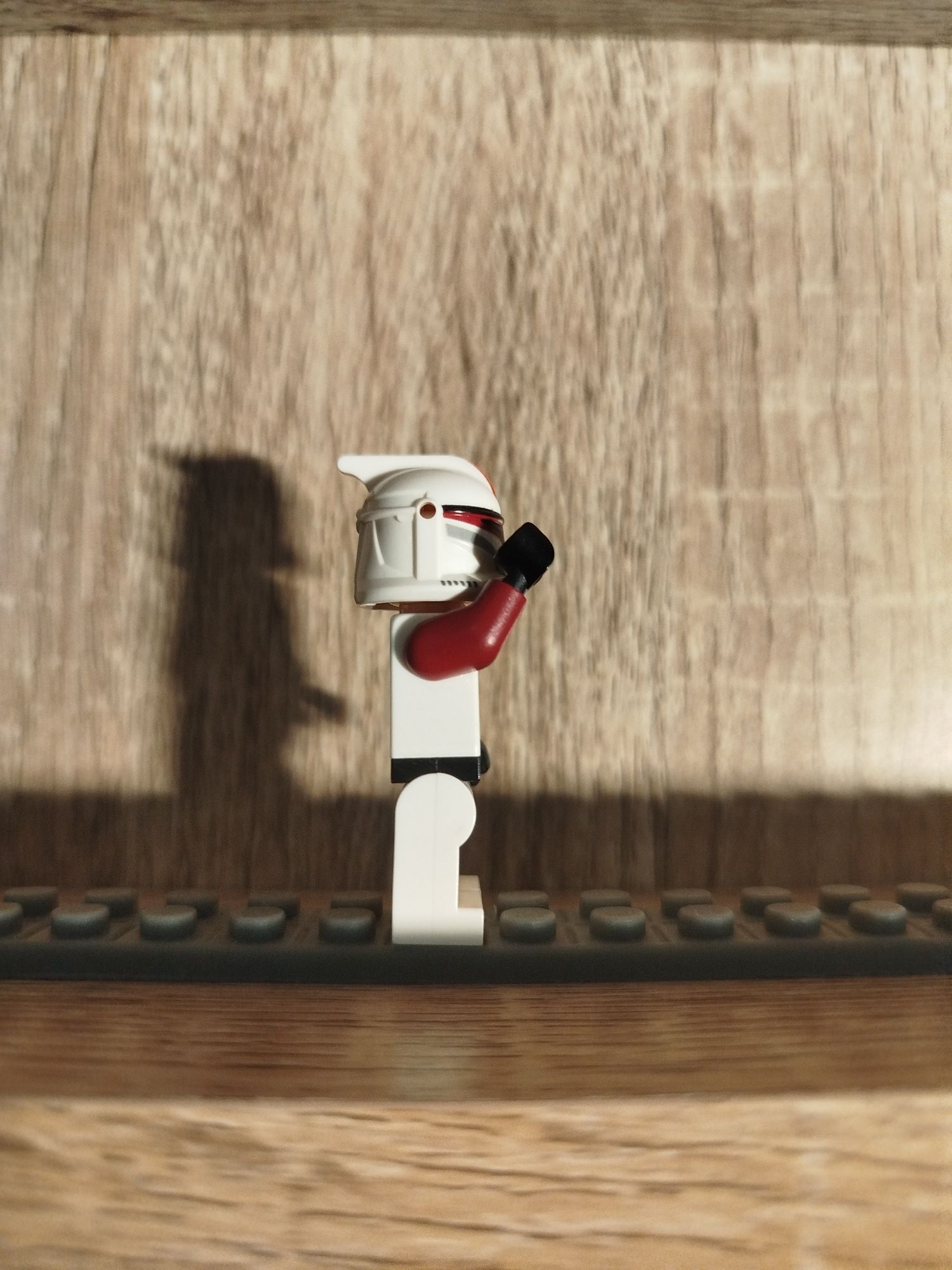 NOWA Figurka LEGO Star Wars Klon Kapitan Scowl z 2 części
