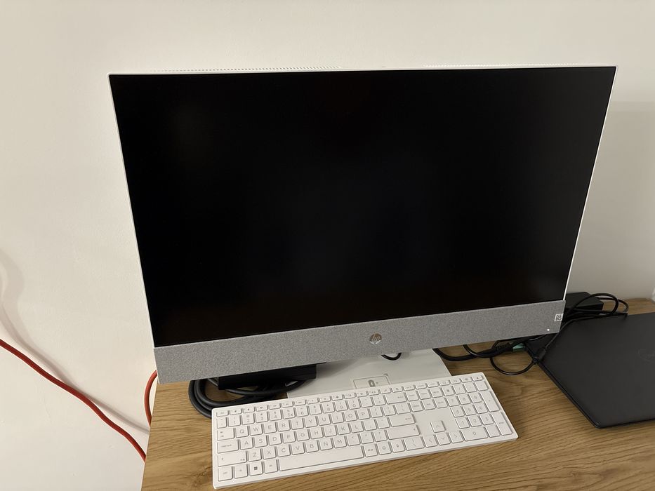 Nowe komputery HP w zestawie klawiatura i mysz. Likwidacja biura 3 szt