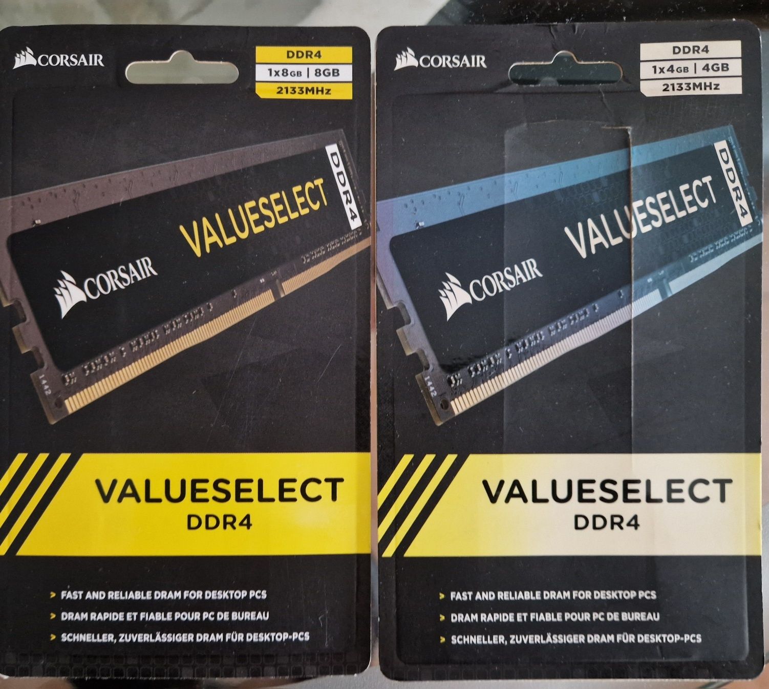 Memória Ram 8gb + 4gb  Corsair DDR4 2133Mhz