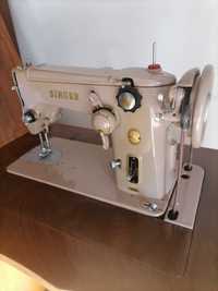 Máquina de costura Singer década de 60