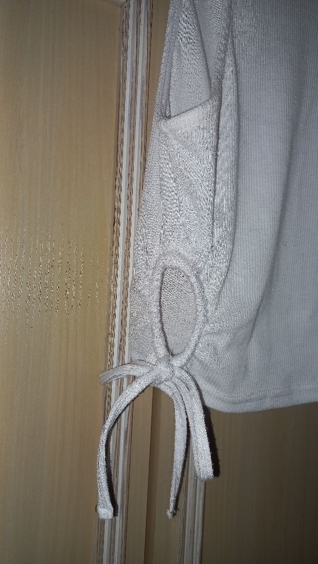 biały top xs/s cropp